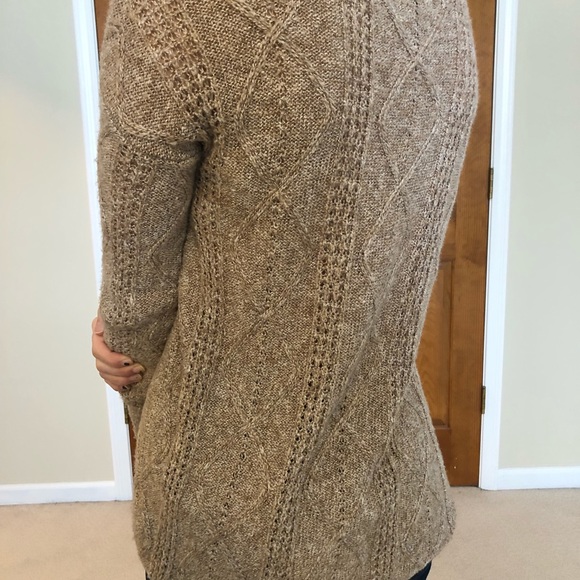 American Eagle Outfitters sweater - Picture 2 of 3